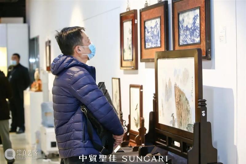 流光溢彩 满目琳琅 — 瓷艺丹青-近现代文人瓷专场 粉彩珐琅彩精品集萃 | 中贸圣佳2021秋拍 丹青 近现代 文人瓷 专场 瓷艺 精品 满目琳琅 粉彩珐琅彩 AUCTION瓷艺 飞花 崇真艺客