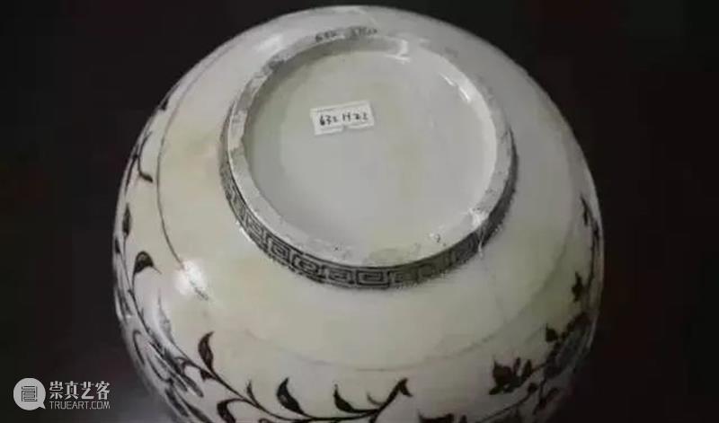 明清瓷器底足的演变  青铜器鉴赏 瓷器 明清 上方 青铜器 账号 人与人 缘份 缘分 韵味 名片 崇真艺客