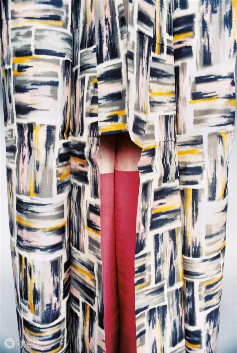 对时间探索的演变，对摄影的矛盾心理，石内都如何在一个由男性主导的领域中生存？ 石内都 时间 矛盾 心理 男性 领域 阳子 日本 摄影师 Miyako 崇真艺客