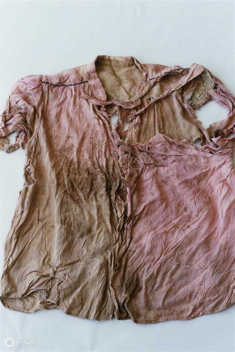 对时间探索的演变，对摄影的矛盾心理，石内都如何在一个由男性主导的领域中生存？ 石内都 时间 矛盾 心理 男性 领域 阳子 日本 摄影师 Miyako 崇真艺客