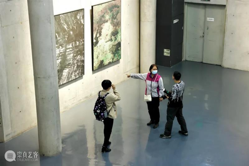 “第四届深圳国际摄影周”在罗湖美术馆开幕 深圳国际 罗湖 美术馆 深圳市 文化 广电 体育局 深圳市文学艺术界联合会 罗湖区人民政府 罗湖区委宣传部 崇真艺客