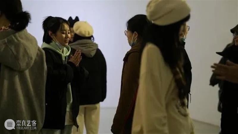 观展|今天的艺术将来自更广泛的社会现场 崇真艺客