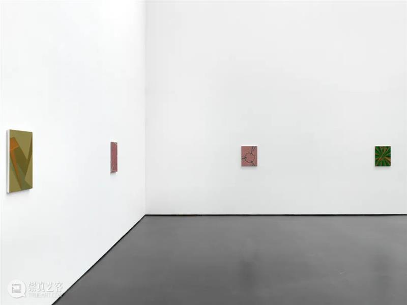 今日生日 | 托马·阿布茨 （Tomma Abts） 托马 阿布茨 Tomma Abts 生日 阿布茨Tomma 上图 Fimme 丙烯 油彩 崇真艺客