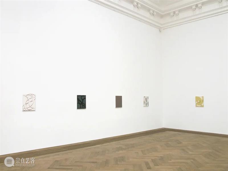 今日生日 | 托马·阿布茨 （Tomma Abts） 托马 阿布茨 Tomma Abts 生日 阿布茨Tomma 上图 Fimme 丙烯 油彩 崇真艺客