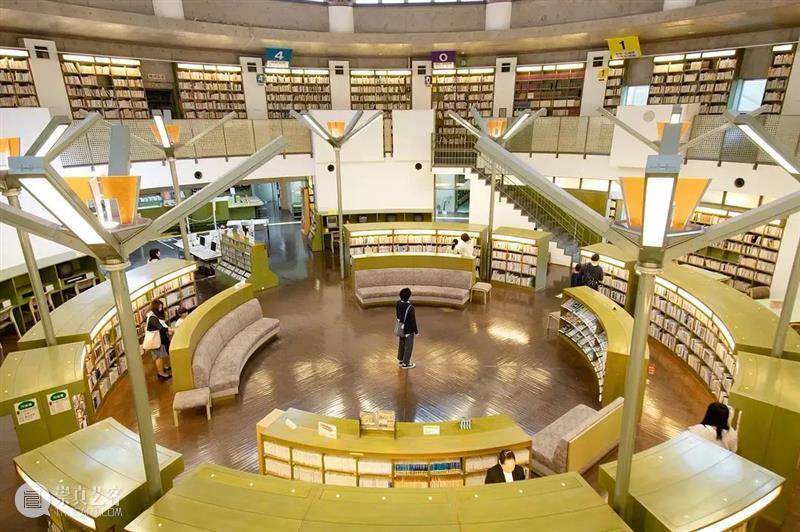 SFM•学术赏｜世界电影诞生日的观影推荐 电影 生日 世界 SFM 学术 巴黎 咖啡馆 地下室 银幕 火车 崇真艺客