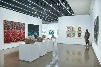 【中华艺术宫 | 展览】跨年好去处！参观这个新展，对话70位中外艺术家 艺术家 中华艺术宫 跨年 中外 好去处 新展 艺术 无问西东 新年 岁末 崇真艺客