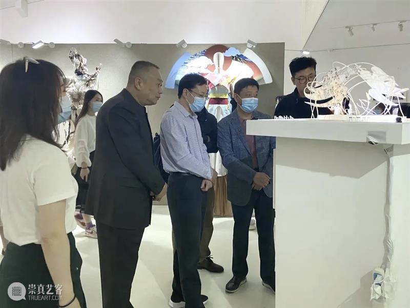 悦·美术馆 | 2021年度回顾 悦·美术馆 新年 社会 悦美术馆 朋友们 实习生 Angel 香港 女生 高中 崇真艺客