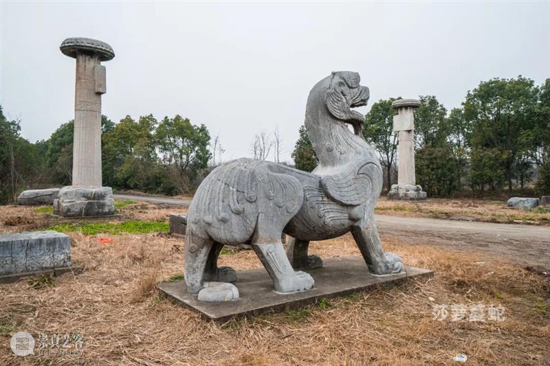 莎萝蔓蛇:《梁文帝萧顺之建陵》航拍 莎萝蔓 航拍 梁文帝萧顺之建陵 梁建陵 江苏省镇江市 丹阳市 曲阿街道 荆林村三城村北 南朝梁 太祖 崇真艺客