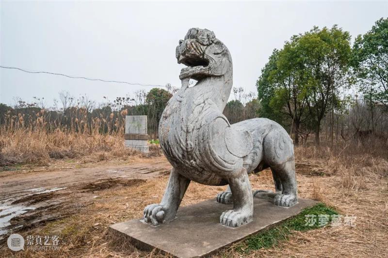 莎萝蔓蛇:《梁文帝萧顺之建陵》航拍 莎萝蔓 航拍 梁文帝萧顺之建陵 梁建陵 江苏省镇江市 丹阳市 曲阿街道 荆林村三城村北 南朝梁 太祖 崇真艺客