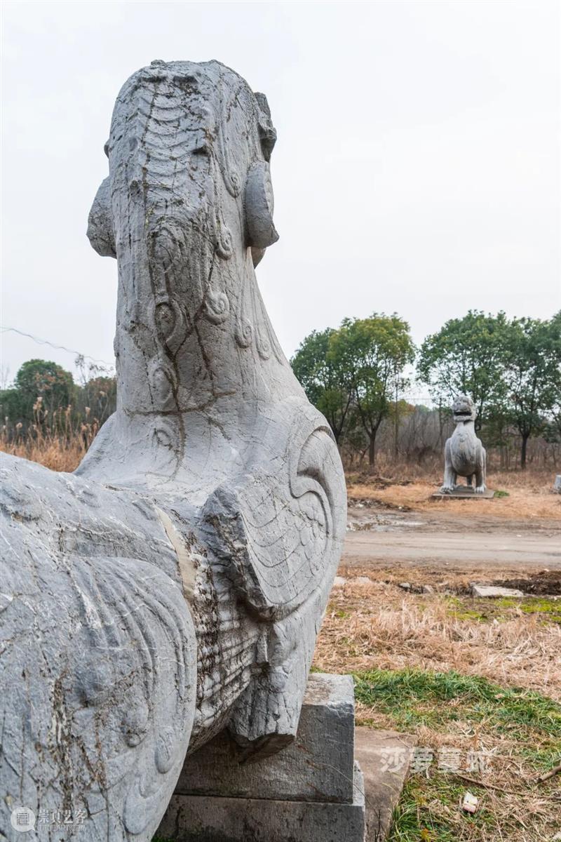 莎萝蔓蛇:《梁文帝萧顺之建陵》航拍 莎萝蔓 航拍 梁文帝萧顺之建陵 梁建陵 江苏省镇江市 丹阳市 曲阿街道 荆林村三城村北 南朝梁 太祖 崇真艺客