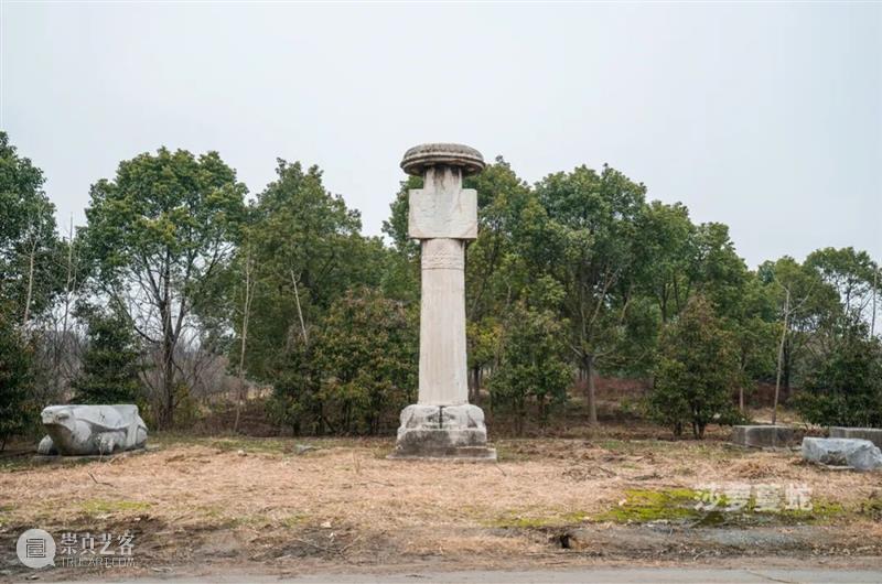 莎萝蔓蛇:《梁文帝萧顺之建陵》航拍 莎萝蔓 航拍 梁文帝萧顺之建陵 梁建陵 江苏省镇江市 丹阳市 曲阿街道 荆林村三城村北 南朝梁 太祖 崇真艺客