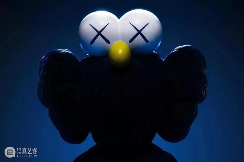 国家美术·关注 | 看涂鸦怪盗KAWS 如何玩转冰天雪地 KAWS 怪盗 涂鸦 国家 美术 冰天雪地 名称 长白山站 时间 地点 崇真艺客