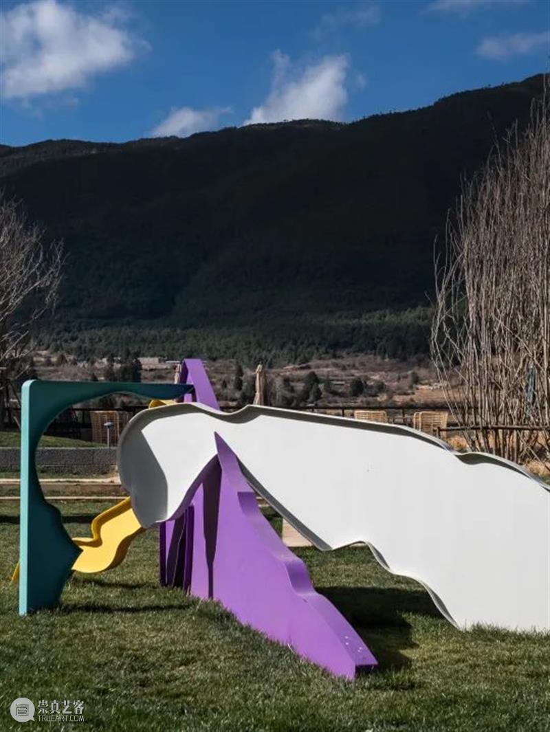 十二件丽江驻留艺术作品全部落位,一场云海间的艺术对话由此发声 丽江 艺术 作品 全部 落位 云海 复星艺术中心 Med 度假村 顾问 崇真艺客