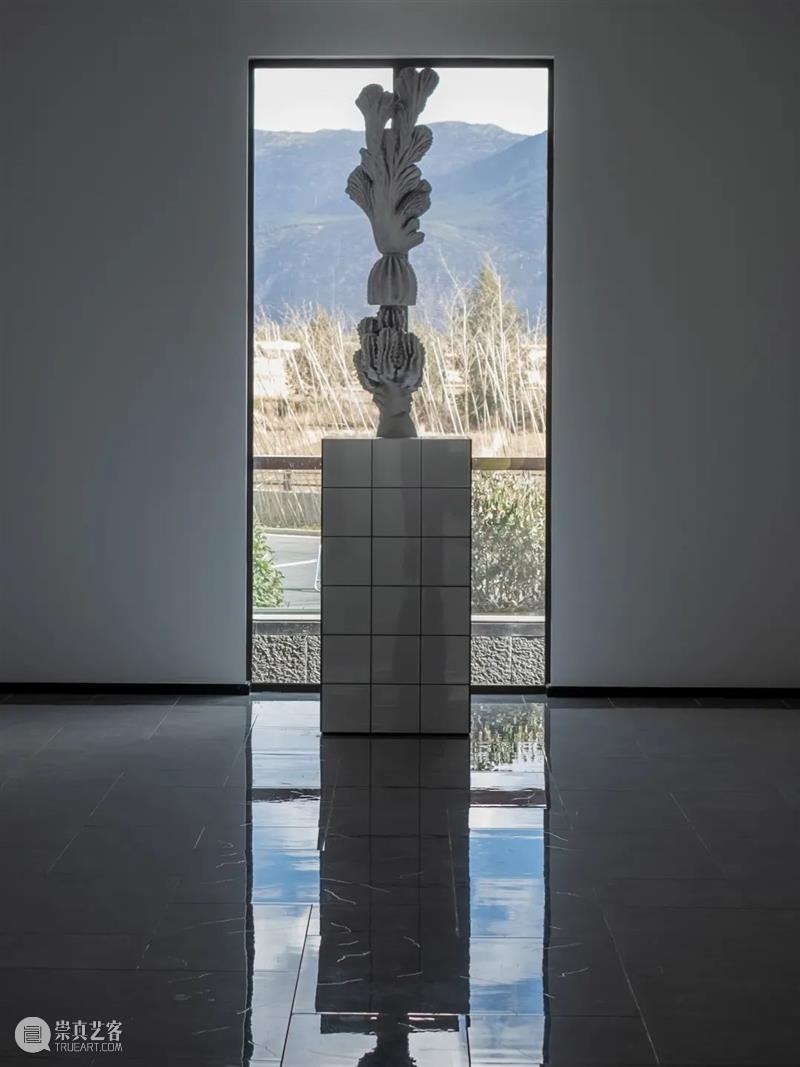 十二件丽江驻留艺术作品全部落位,一场云海间的艺术对话由此发声 丽江 艺术 作品 全部 落位 云海 复星艺术中心 Med 度假村 顾问 崇真艺客
