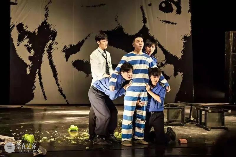 我把生活的悲伤写成一首诗 生活 萩原朔太郎 一个人 感情 唯有 诗歌 音乐 人们 爱人 爱意 崇真艺客