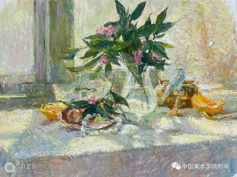 用【国美附中】的色彩静物作品狠狠的打你脸，没有高级灰不能上国美 ？ 国美附中 作品 色彩 静物 国美 色彩静物 前几天 小志 其中 很多人 崇真艺客