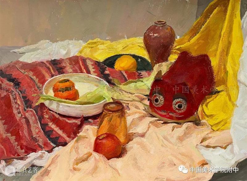 用【国美附中】的色彩静物作品狠狠的打你脸，没有高级灰不能上国美 ？ 国美附中 作品 色彩 静物 国美 色彩静物 前几天 小志 其中 很多人 崇真艺客