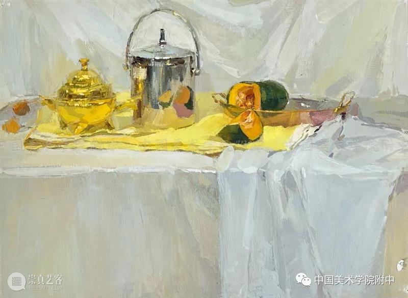 用【国美附中】的色彩静物作品狠狠的打你脸，没有高级灰不能上国美 ？ 国美附中 作品 色彩 静物 国美 色彩静物 前几天 小志 其中 很多人 崇真艺客