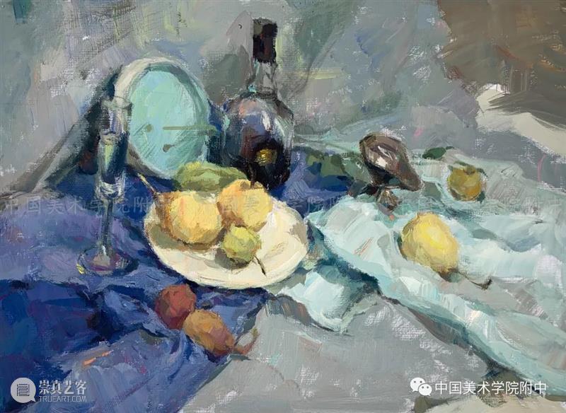 用【国美附中】的色彩静物作品狠狠的打你脸，没有高级灰不能上国美 ？ 国美附中 作品 色彩 静物 国美 色彩静物 前几天 小志 其中 很多人 崇真艺客