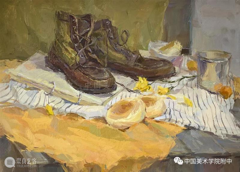 用【国美附中】的色彩静物作品狠狠的打你脸，没有高级灰不能上国美 ？ 国美附中 作品 色彩 静物 国美 色彩静物 前几天 小志 其中 很多人 崇真艺客