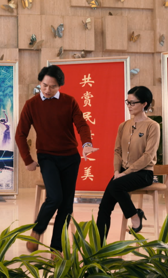 今晚19:30，相约云端，载歌载舞迎新年！ 云端 新春佳节 喜气 舞乐 时节 中华民族 大家庭 同胞 石榴 辛丑 崇真艺客