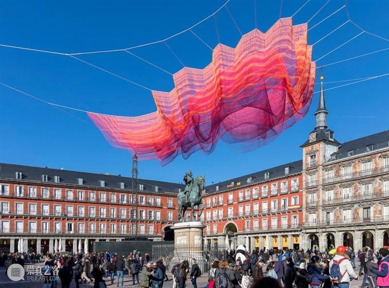 【IFA-艺术赏析】Janet Echelman | 色彩灵动的浪漫 Janet 艺术 IFA 色彩 天空 情绪 世界 一部分 珍妮特 埃克曼 崇真艺客