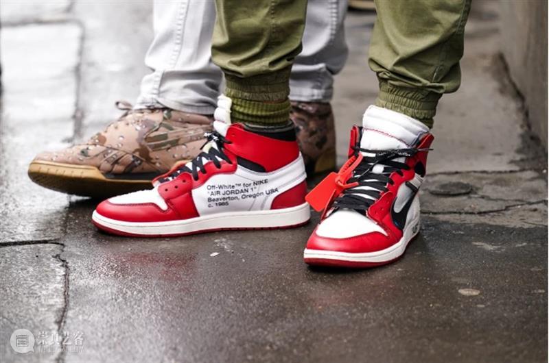 Virgil Abloh设计之LV x Nike 刷新拍卖纪录！ | 过百双珍稀球鞋苏富比平台发售 球鞋 苏富比 Abloh Nike 平台 纪录 日前 独家 网上 专场 崇真艺客