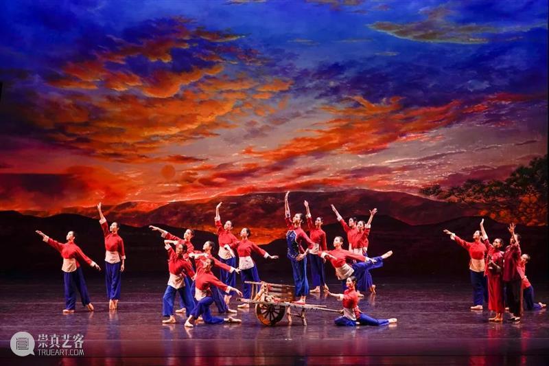 水乳交融，生死与共，中央芭蕾舞团《沂蒙》浓情上演 沂蒙 中央芭蕾舞团 浓情 时期 沂蒙山区 母性 群体 送子 军衣 军鞋 崇真艺客