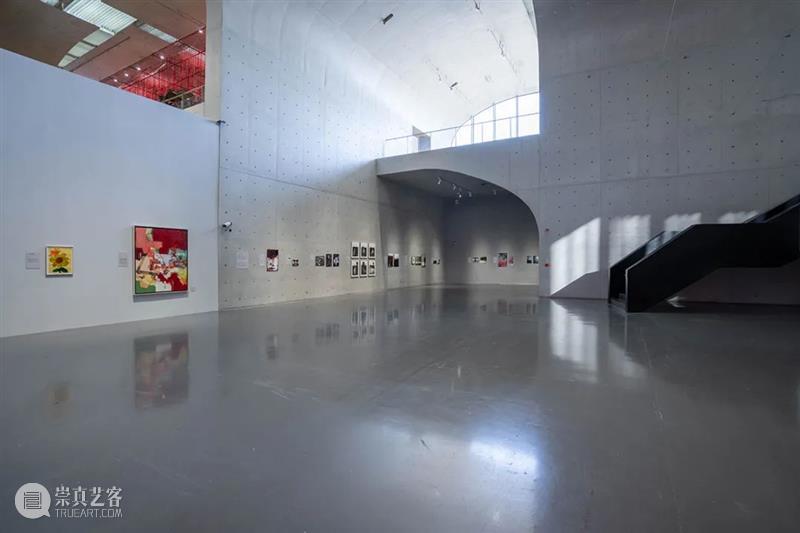 LONG活动 | 本周日,盐田千春展览负责人给您公益导览,还有有奖答题 盐田千春 活动 负责人 公益 导览 LONG 龙美术馆 西岸 灵魂 艺术家 崇真艺客