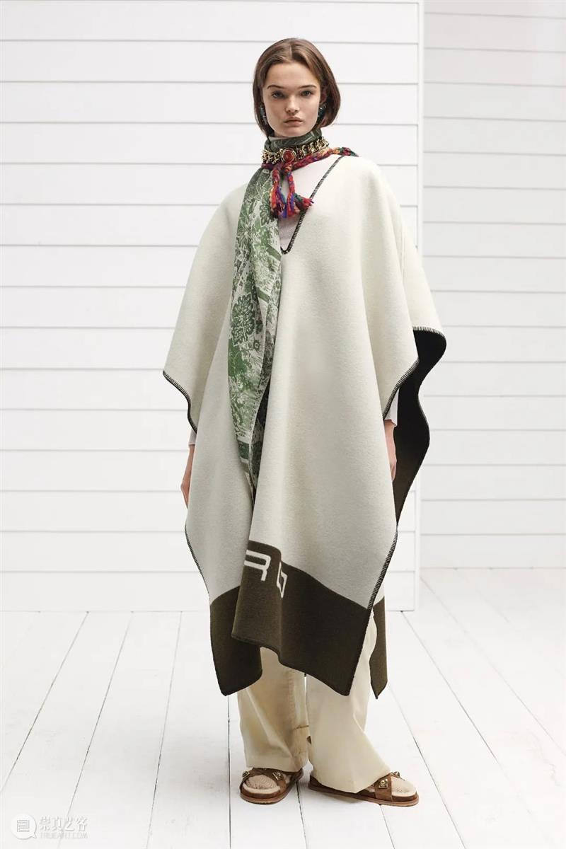 【IFA-时尚资讯】Etro | 打破定式，变化视角 Etro 定式 视角 IFA 资讯 起点 维罗妮卡 先生 女儿 圣马丁艺术学院 崇真艺客