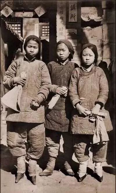 一百年前的老照片，让你了解百年前的中国 老照片 中国 上方 青铜器 账号 人与人 缘份 缘分 韵味 名片 崇真艺客
