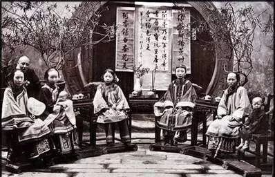 一百年前的老照片，让你了解百年前的中国 老照片 中国 上方 青铜器 账号 人与人 缘份 缘分 韵味 名片 崇真艺客