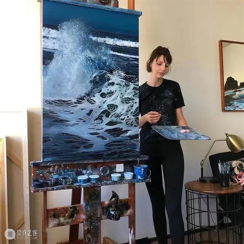 自学成才的“女海王” 海王 一个人 耐心 艺术家 简介 罗马尼亚 画家 加州 风景 肖像画 崇真艺客
