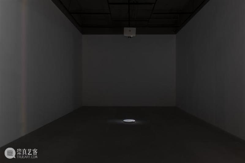 【OCAT上海馆 | 居家阅读】空间中的屏幕(语境中的录像艺术) 崇真艺客