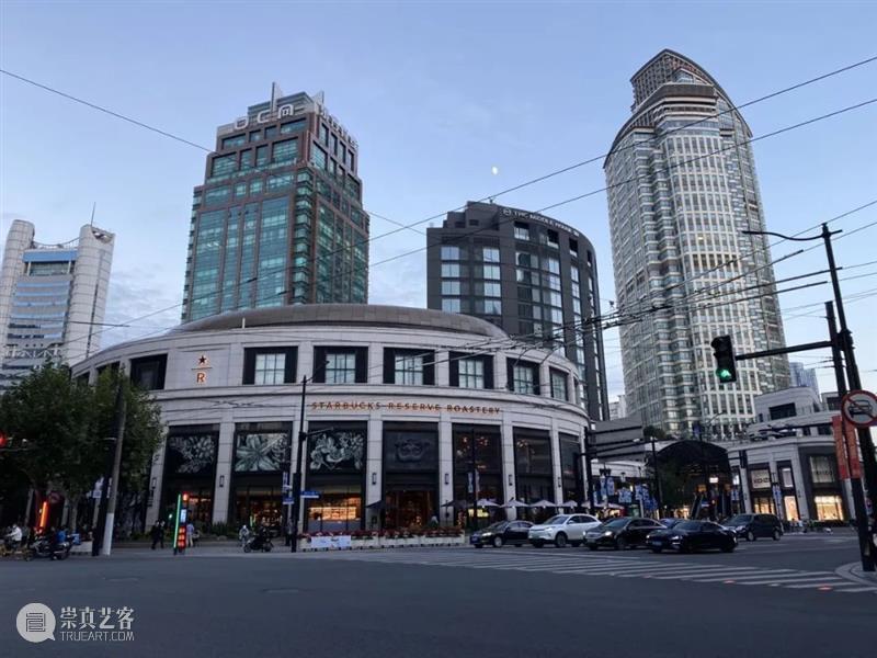 花椿专栏「Rocky’s Report From Shanghai」｜二十篇文化新现象输出中国新观点 崇真艺客