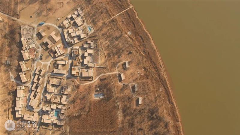 花椿专栏「Rocky’s Report From Shanghai」｜二十篇文化新现象输出中国新观点 崇真艺客