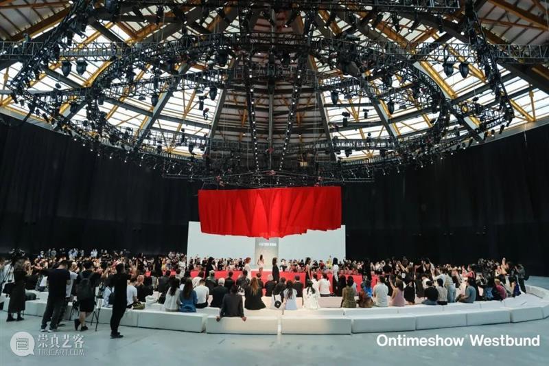 花椿专栏「Rocky’s Report From Shanghai」｜二十篇文化新现象输出中国新观点 崇真艺客