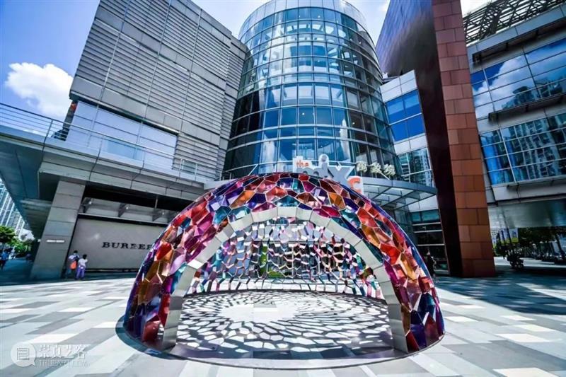 花椿专栏「Rocky’s Report From Shanghai」｜二十篇文化新现象输出中国新观点 崇真艺客