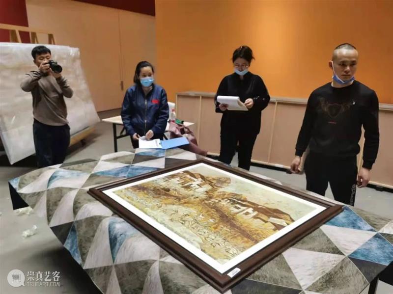 【中华艺术宫 | 展览】 “国有美术航母”首航出海,文化润疆我们一直在路上 中华艺术宫 美术 航母 文化 润疆 首航 上海美术馆 外景 阳春 万物 崇真艺客