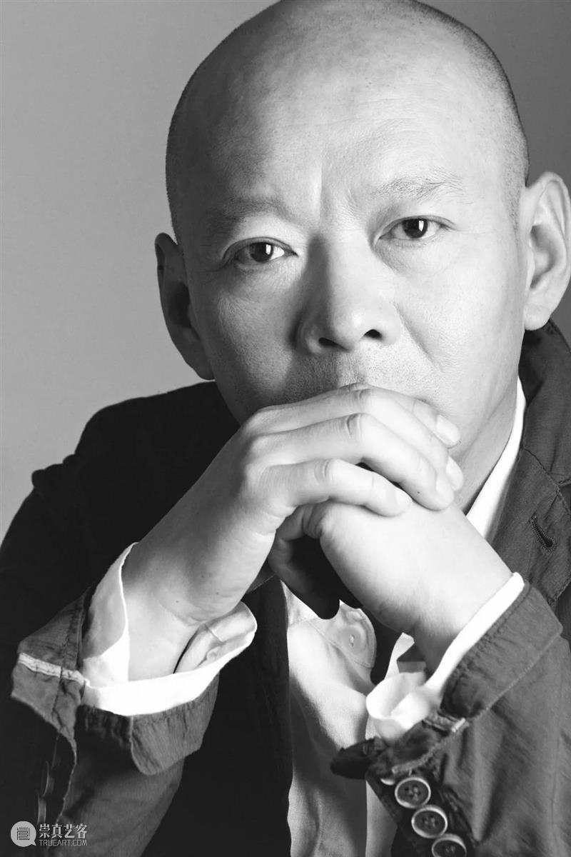 岳敏君全新个展“拈花一笑”香港唐人3月24日开幕 岳敏君 香港 个展 唐人 Minjun 策展人 陆向怡 Curator 当代唐人艺术中心 空间 崇真艺客