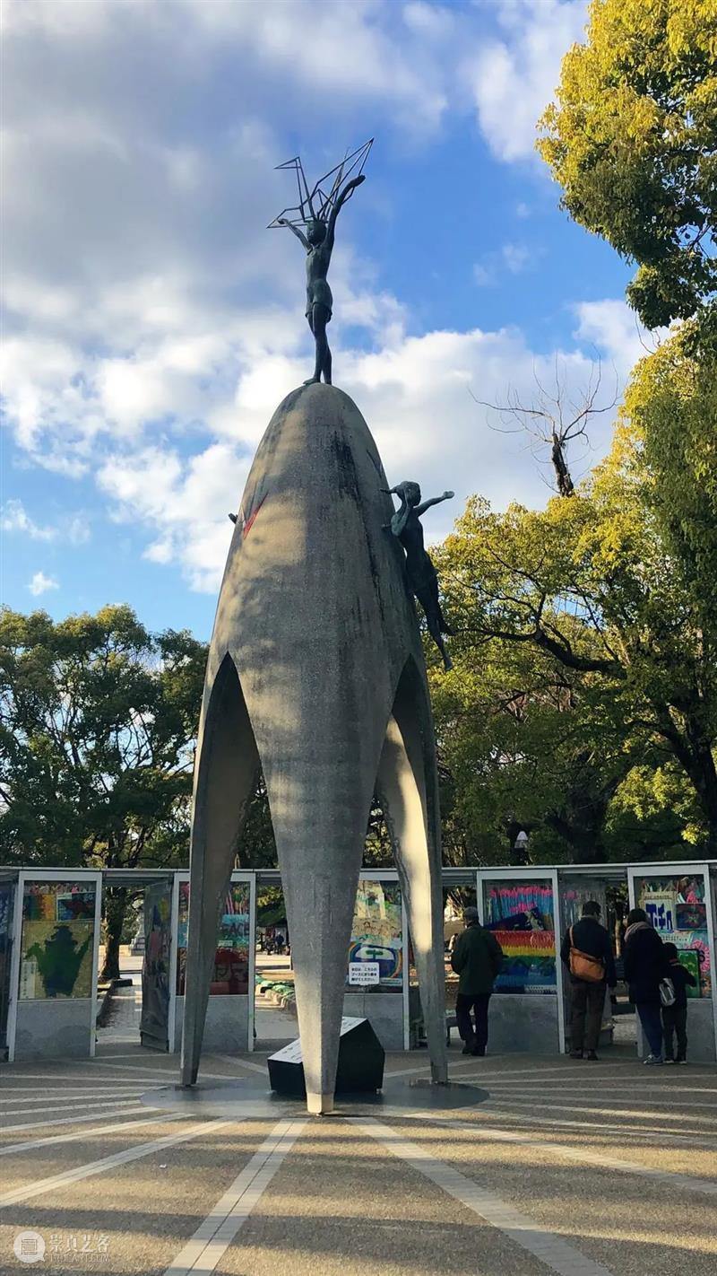 关于Chim ↑ Pom，你需要知道的还有很多 | 国家美术·关注 Chim Pom 国家 美术 名称 Pom展 SPRING 时间 地点 东京 崇真艺客