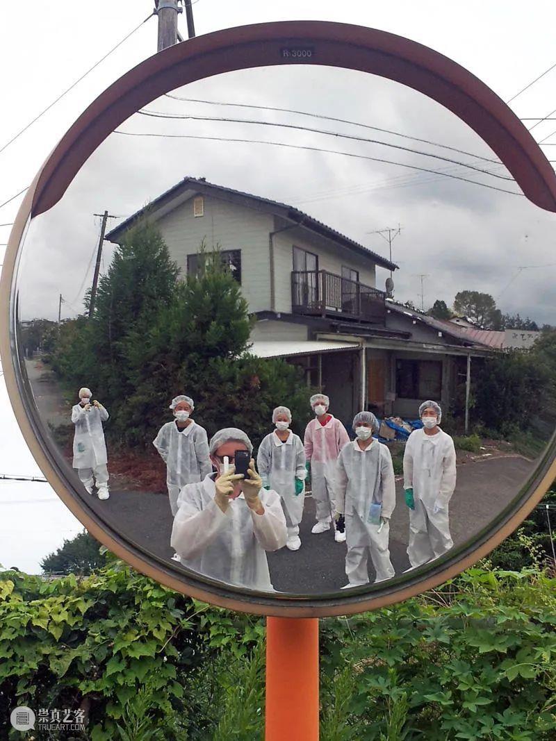 关于Chim ↑ Pom，你需要知道的还有很多 | 国家美术·关注 Chim Pom 国家 美术 名称 Pom展 SPRING 时间 地点 东京 崇真艺客