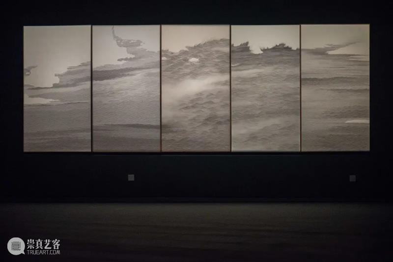 世界水日:用“水”表达“世界最美”的艺术家 世界 水日 艺术家 世界水日 宗旨 公众 意识 水资源 主题 地下水 崇真艺客