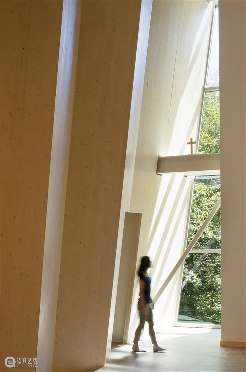 CLT交叉层压木材，可取代混凝土的建筑材料 层压 木材 CLT 混凝土 建筑材料 未来 实心 锯材 弹性 工程 崇真艺客