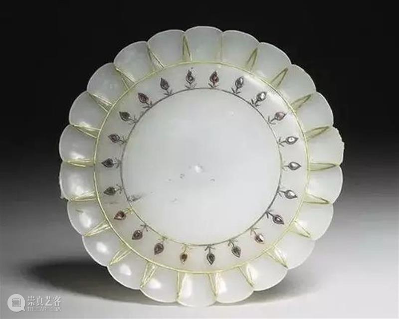 雍容典雅—乾隆时期的精美玉器！ 玉器 乾隆 时期 上方 青铜器 账号 人与人 缘份 缘分 韵味 崇真艺客
