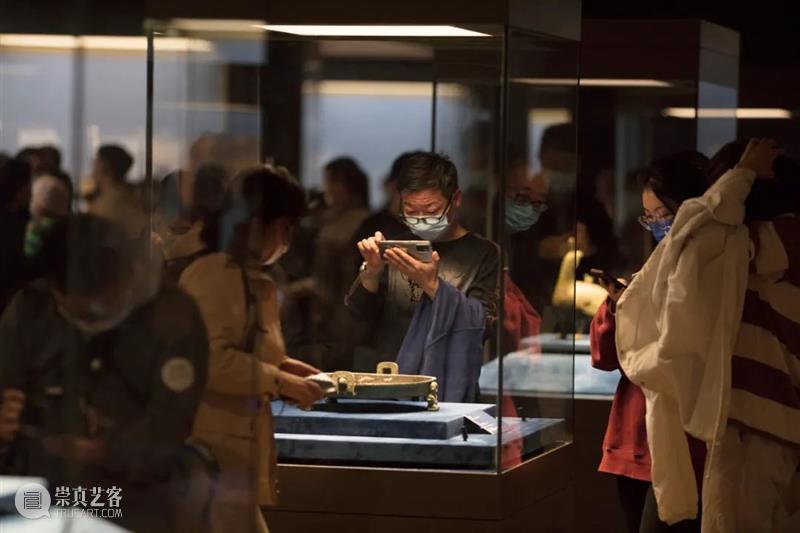 新展 | 红烛颂：闻一多、闻立鹏艺术作品展 闻一多 闻立鹏 艺术 红烛 作品展 前言 水天中 清华大学艺术博物馆 父子 作品 崇真艺客