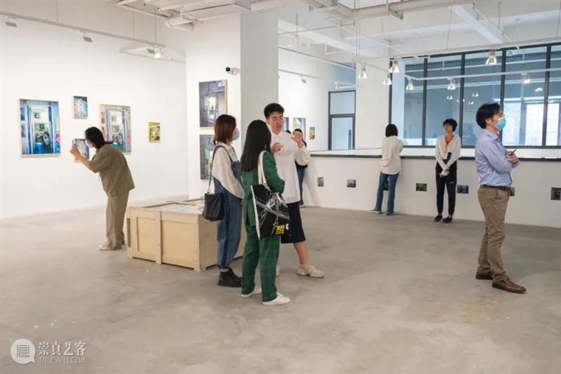 【开幕现场】黎晓亮：三个展——摄影与人的三种距离｜厦门 现场 黎晓亮 距离 厦门 活动 三影堂厦门摄影艺术中心 馆长 滕青云 开幕式 人类学 崇真艺客