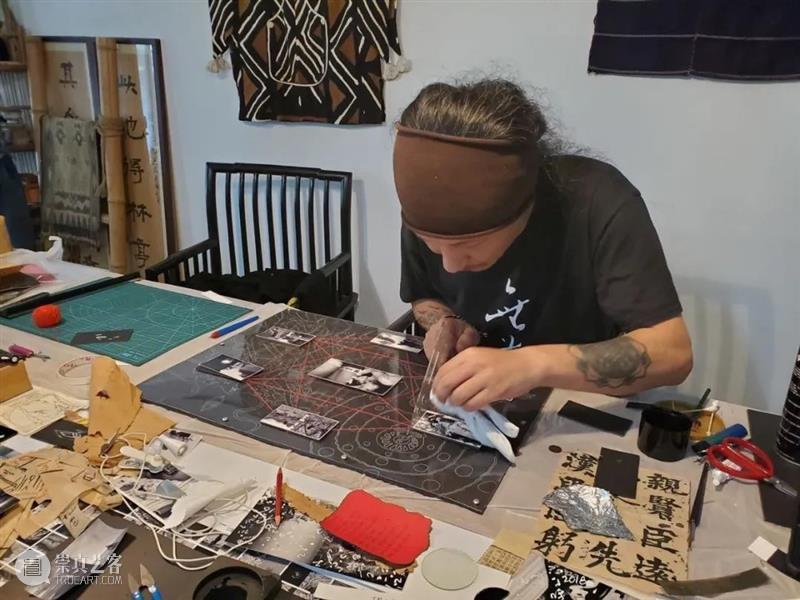 【展讯】在时间的另一边——刘珂&晃晃作品｜北京 时间 刘珂 作品 北京 展讯 HuangHuang主办｜三影堂+3画廊展期｜ 地点 北京市朝阳区 草场地 VIP 崇真艺客