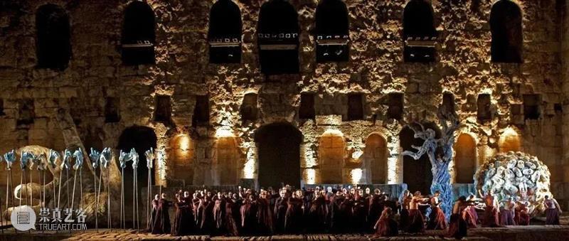 国际舞美大师丨斯特法诺·波达：打造舞台“五位一体”的整体美学 视频资讯 何天宇 斯特法诺 波达 舞台 舞美 五位一体 国际 大师 整体 美学 上方 崇真艺客