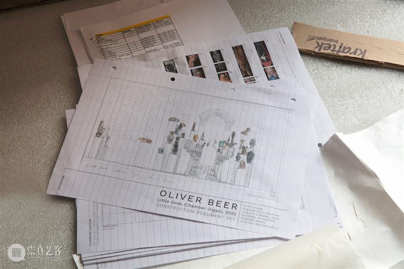 展览现场 | 奥利弗·比尔（Oliver Beer）「不曾梳理、不可预见、不受约束」@ 第五十九届威尼斯双年展平行展 奥利弗 比尔 Oliver Beer 威尼斯双年展 平行展 现场 室内 风琴 容器 崇真艺客